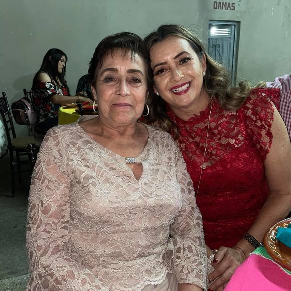 Meet your Posher, Guillermina - Picture 1 of 1